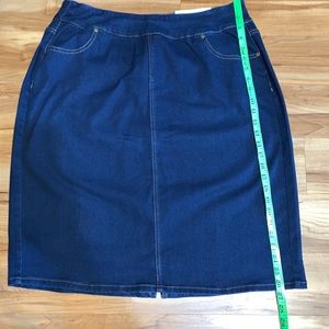 Comfortable Blue Jean skirt!